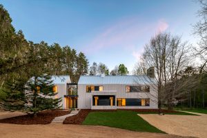 TOH Modern Barnhouse in Afton Minnesota